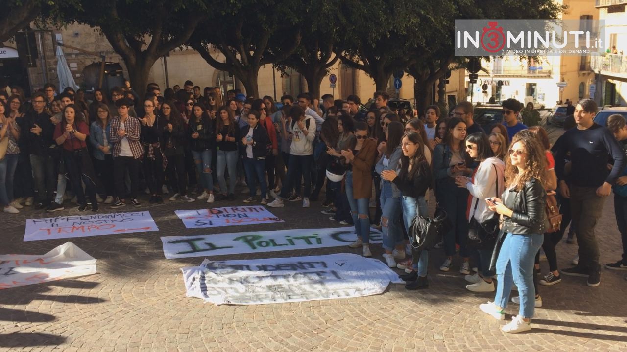 UdS: è caldissimo l’autunno degli studenti. Alternanza scuola lavoro