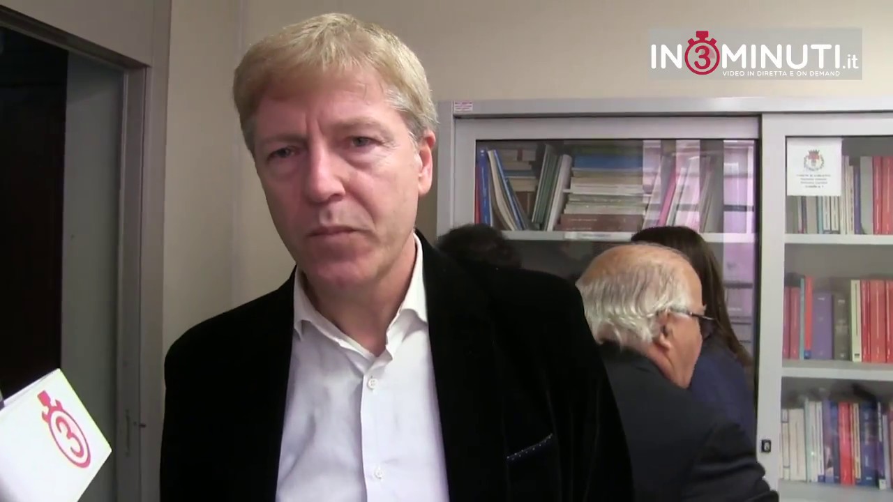 Cattedrale: il sindaco Firetto al microfono di Camillo Bosio… dopo le parole di Cordaro