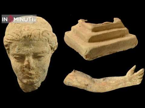 Teatro di Agrigento: risultati delle recenti ricerche archeologiche al teatro (abbiamo inserito le 17 fotografie “presentate”).