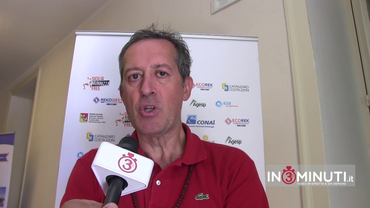 1°EcoForum Provinciale sui Rifiuti. Gianfranco Zanna al microfono di Camillo Bosio