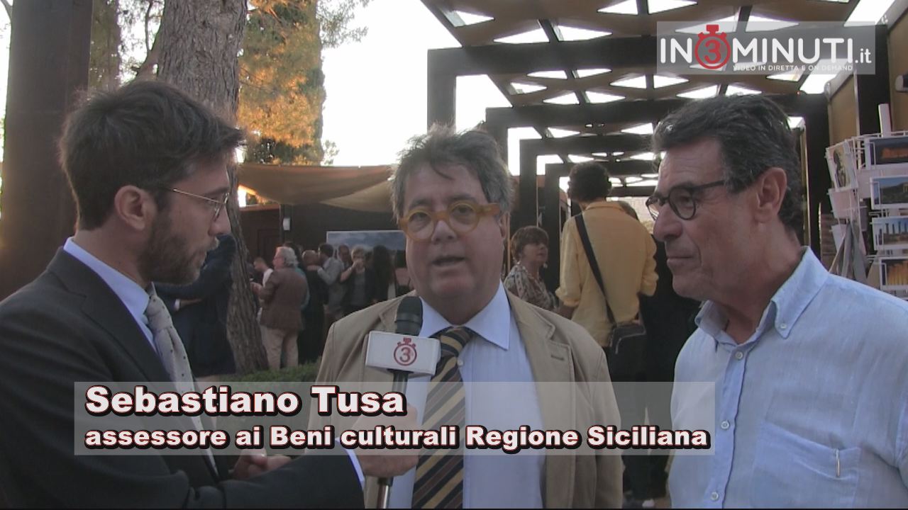 Ritrovata, da un team di subacquei, la Campana di un antico vascello del XVI secolo, affondato a San Leone. Sebastiano Tusa al microfono di Cristian Moncada racconta come è andata e coglie l’occasione per ricordare l’amico e collega Daniele Valenti