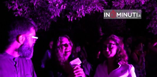 Brunori Sas, Amanda Sandrelli e Paolo Benvegnu' accompagnati dall'orchestra multietnica di Arezzo diretta da Luca Baldini