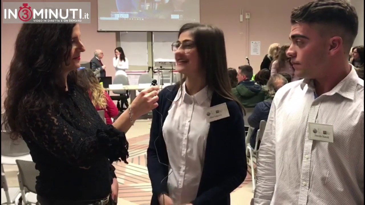 “Dal Polo Nord a Lampedusa, alla ricerca dei raggi cosmici” Davide Natoli  e Alice Lazzara, liceo scientifico “Ettore Majorana” di Lampedusa, di M.Rita Savitteri