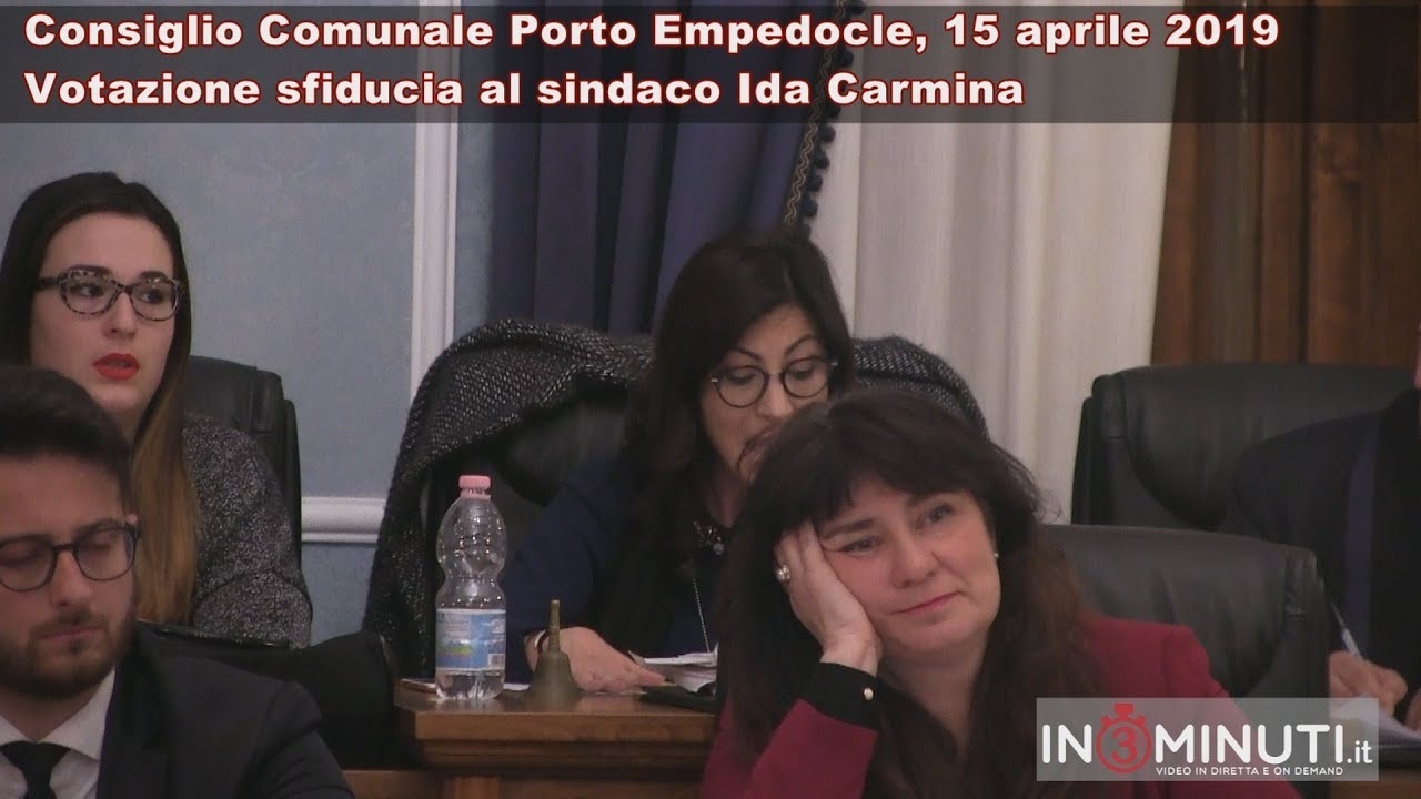 Bocciata la sfiducia al sindaco di Porto Empedocle Ida Carmina, Marilù Caci