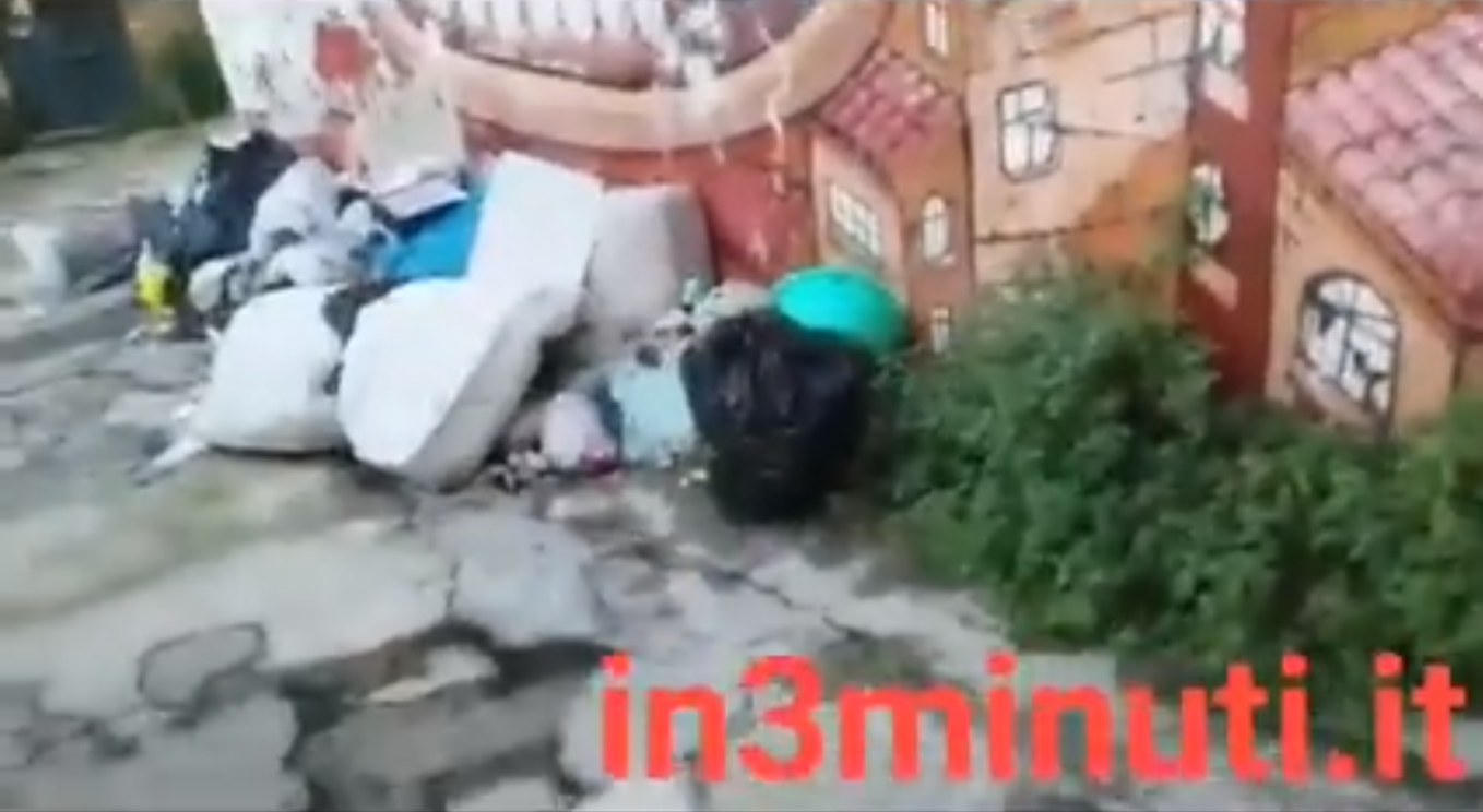 “la situazione in via Vallicaldi è tornata ad essere drammatica…”🎥Video ricevuto