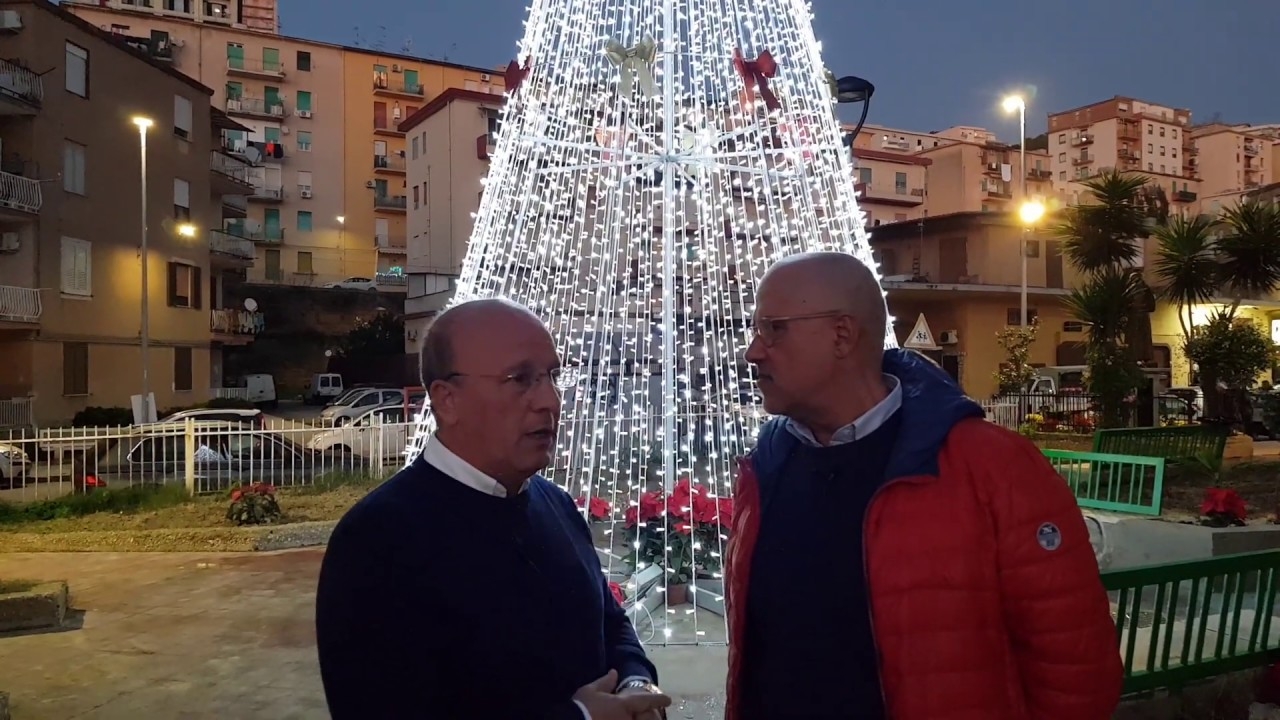 🎄Albero di Natale🎄 al campo sportivo ad Agrigento