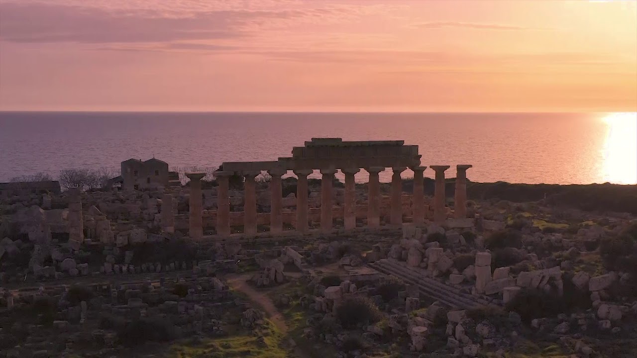 PARCO ARCHEOLOGICO di SELINUNTE, guarda il video che racconta con immagini suggestive l’area archeologica all’insegna dello slogan “Meraviglia, Armonia e Bellezza”.