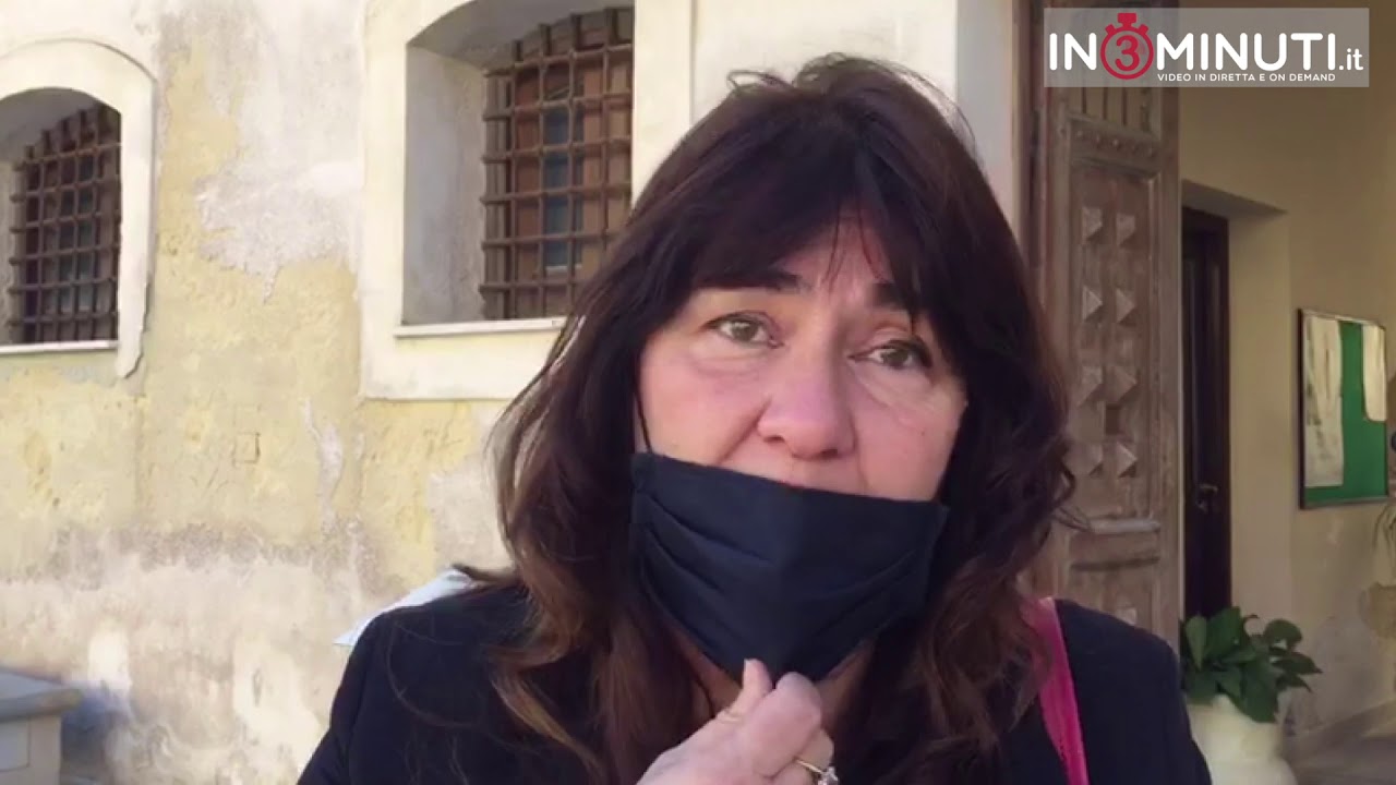 parere negativo all’ipotesi di bilancio riequilibrato approvato all’unanimità dal consiglio comunale, il sindaco vola a Roma, Ida Carmina, sindaco di Porto Empedocle al microfono di Danilo Verruso