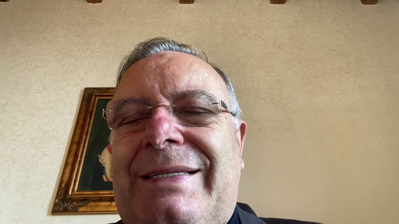 Gli auguri di Natale di don Francesco Montenegro