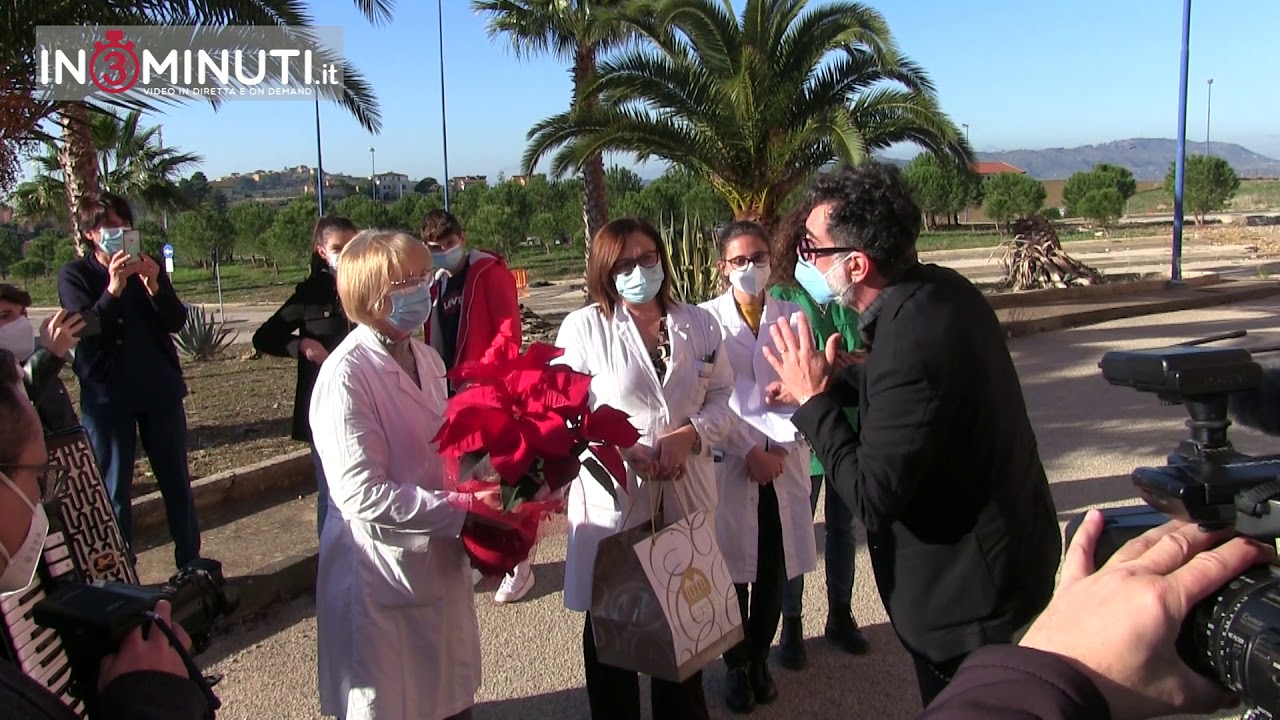 L’emozione di Lello Analfino nel ringraziare i medici del “San Giovanni di Dio” 📽VIDEO