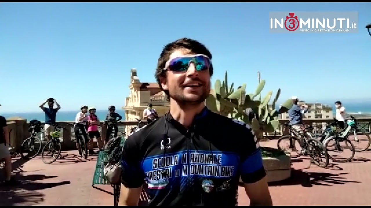 Dario Vento è un giovane Agrigentino che ha fatto della sua passione, la bici, un lavoro, 📽di Roberta Zicari
