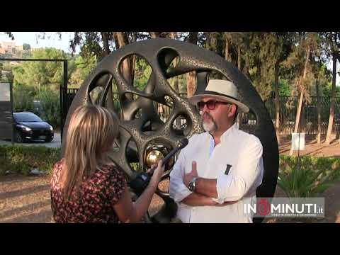 “L’uomo quantico Non c’è futuro senza memoria”, esposizione di Gianfranco Meggiato nella Valle dei Templi 🎥2 VIDEO