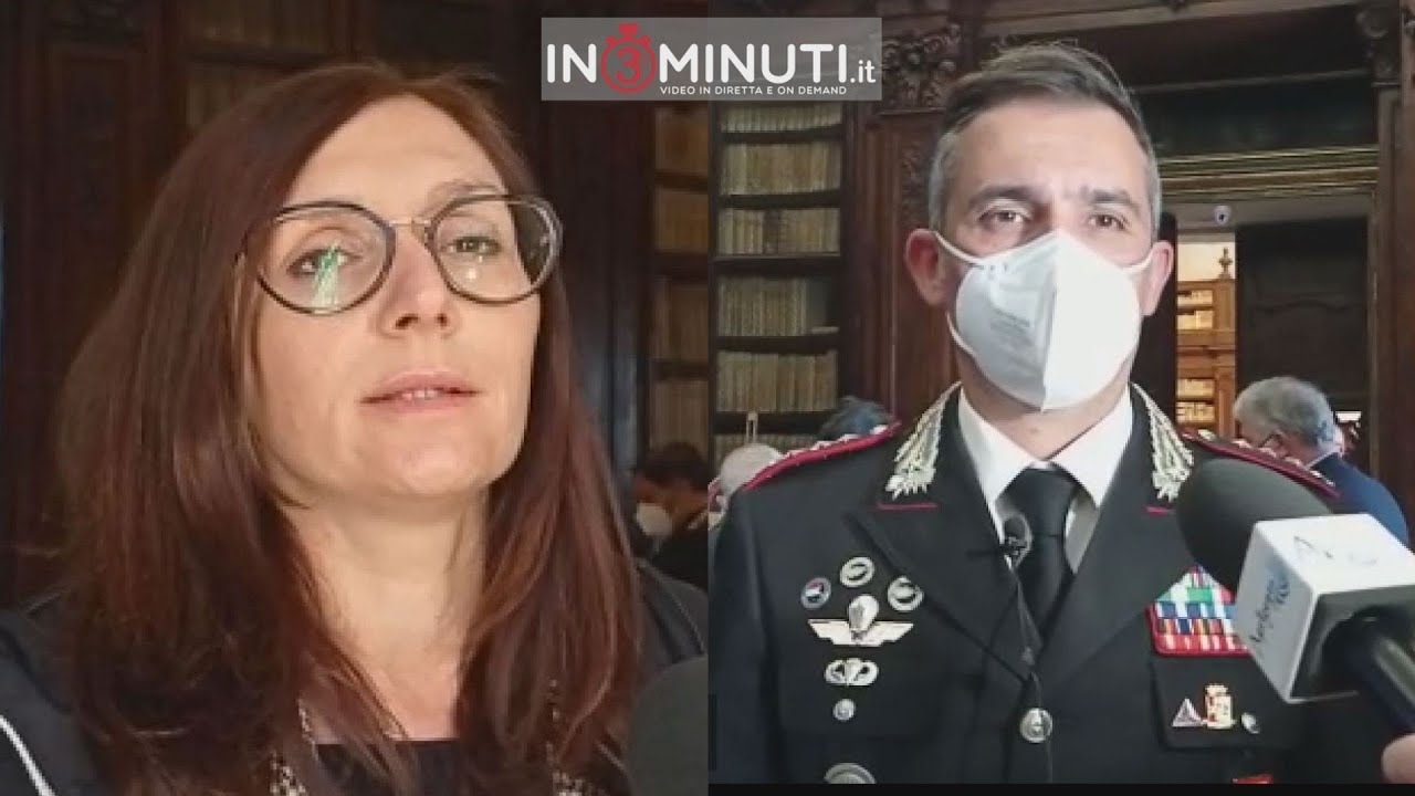 Restituiti alla Biblioteca Lucchesiana di Agrigento due preziosi manoscritti e un dizionario, il comandante provinciale dei Carabinieri Colonnello Vittorio Stingo e la dottoressa Giovanna Iacono, esperta bibliotecaria e specialista del libro antico al microfono di Giovanna Neri