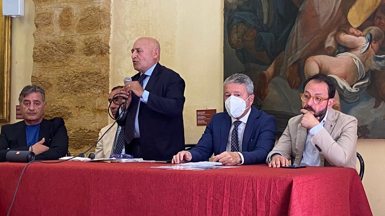 “Quasi Papa” di Andrea Cirino approda al Taobuk, il festival dei libri di Taormina