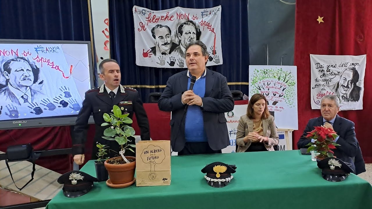 Educazione alla Legalità all’Anna Frank in3minuti.it