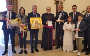 L’Arcidiocesi ha ricevuto in dono una reliquia di Karol Wojtyla
