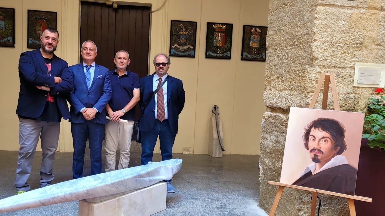 “Humilitas occidit superbiam” installazione artistica alla Prefettura