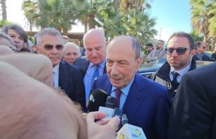 Schifani ad Agrigento per il tradizionale scambio d’auguri