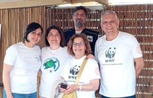 Festa della Bellezza del WWF in spiaggia con i bambini di scuola elementare dell’IC Esseneto di Agrigento