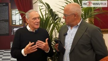 Pietro Grasso stamani al Pirandello ha incontrato gli studenti del Classico e dell’Esseneto