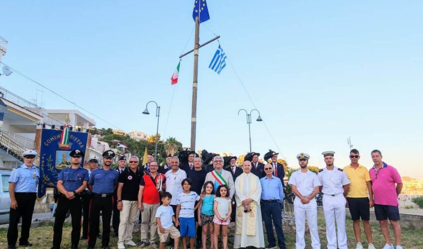 Inaugurazione della stagione balneare in pompa magna a Seccagrande di Ribera