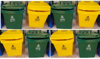 Differenziata: sospensione raccolta vetro e plastica