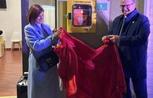 Installato un nuovo Defibrillatore salvavita in via B.F.Celsa a Fontanelle