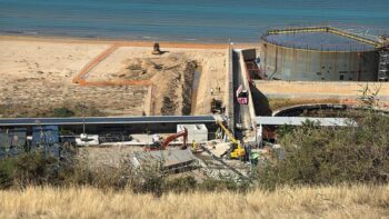 PORTO EMPEDOCLE – DISSALATORE ACQUA MARINA SULLA SPIAGGIA DI MARINELLA DENUNCIA CIVICA SUL DECRETO COMMISSARIALE N. 42 DEL 17 DICEMBRE 2025. RICHIESTA DI CONVOCAZIONE DI UN CONSIGLIO COMUNALE STRAORDINARIO ED URGENTE IN SEDUTA APERTA