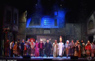 Sold out per ‘Christmas Carol’: il Pirandello si accende di magia