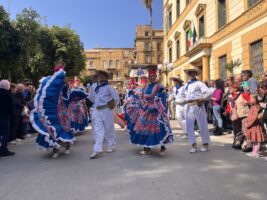 Decolla la 78ª edizione del Mandorlo in Fiore con uno strepitoso debutto